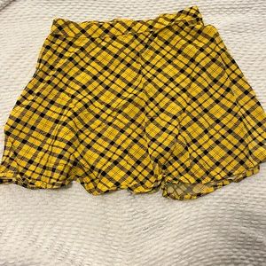 Yellow and black skirt